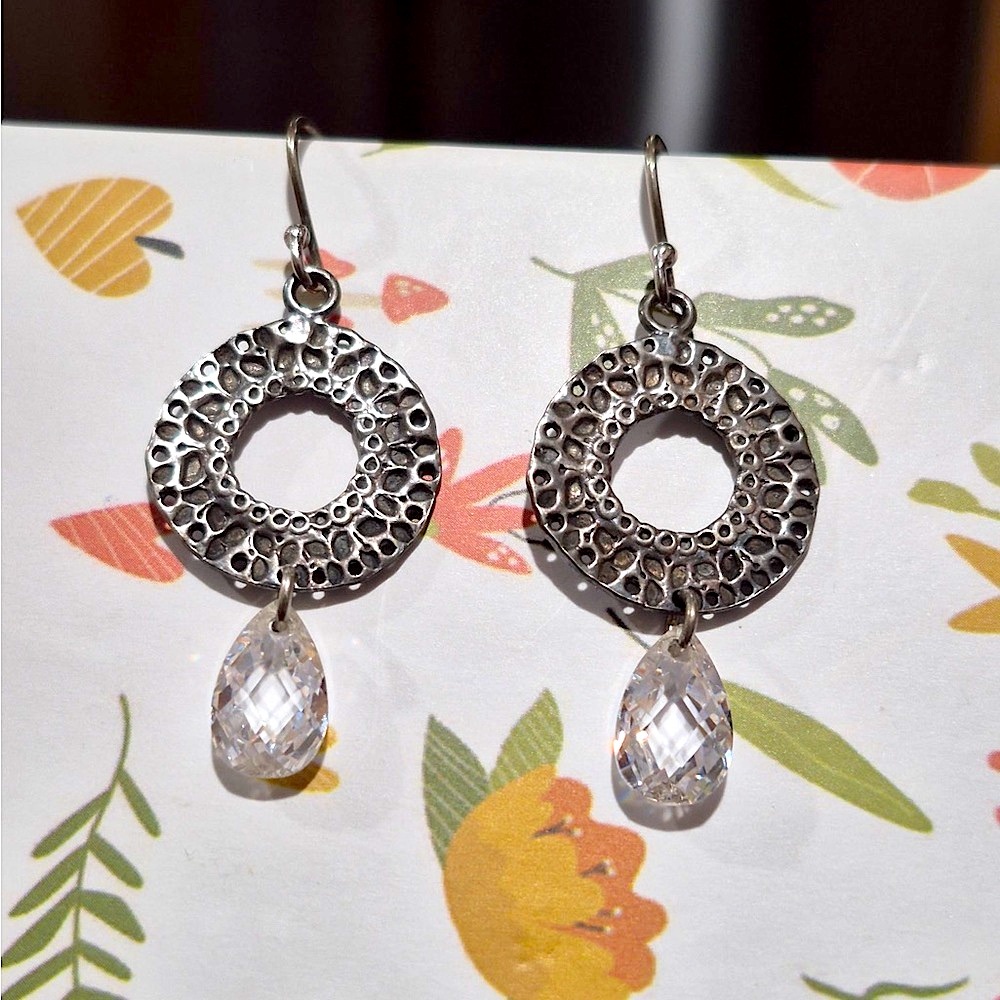 Vintage Silpada Textured Circle Silver Earrings with Crystal Tear Drops